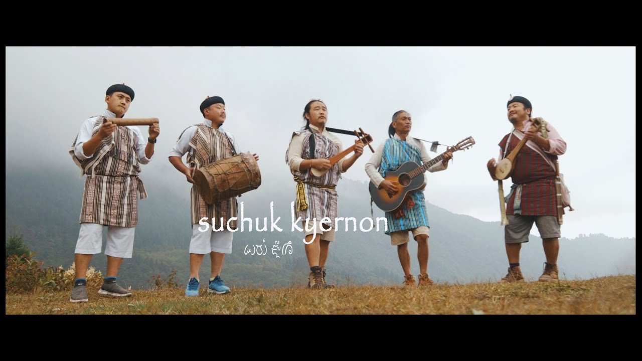 Suchuk Kyernon(gradually the sun is going down).