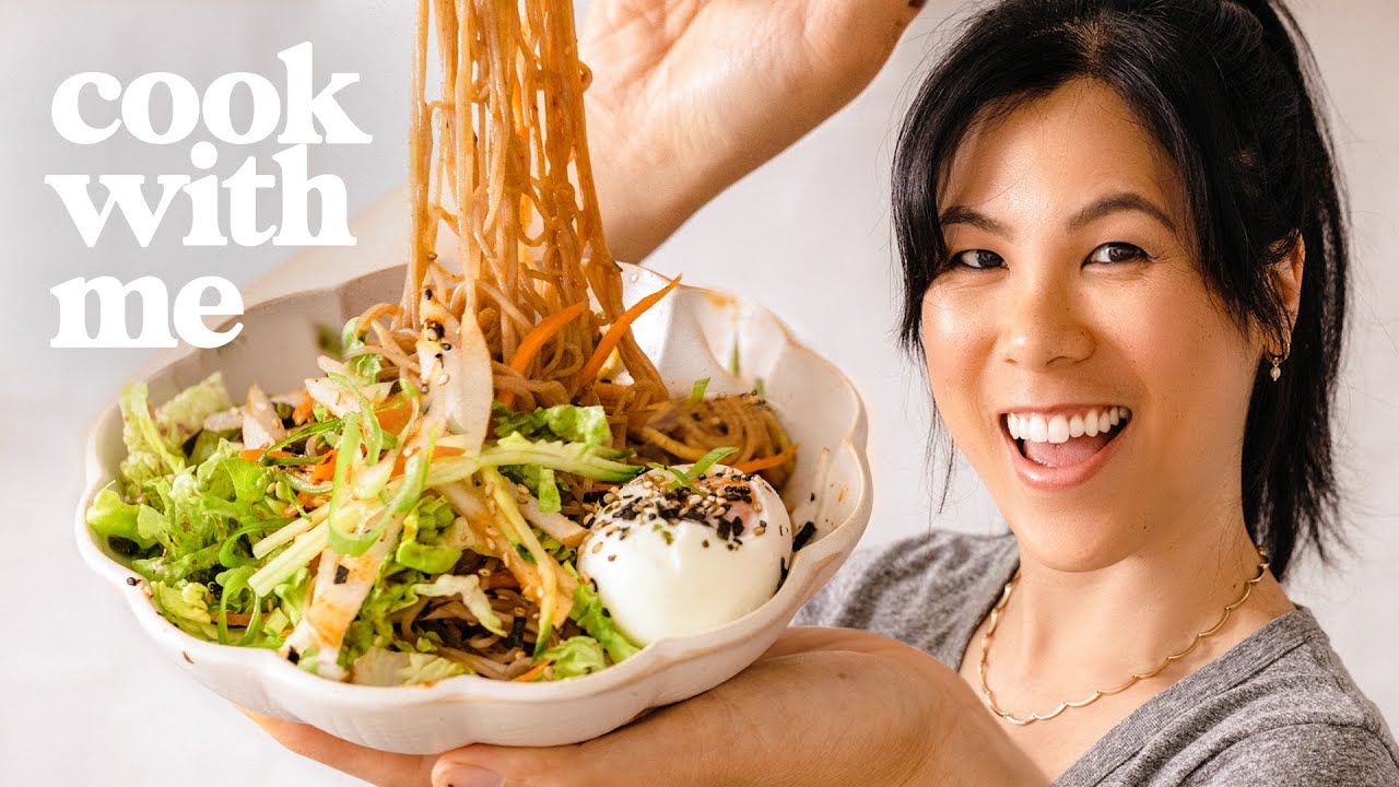 Cooking Spicy Cold Korean Noodles (BIBIM NAENGMYEON) | COOK WITH ME