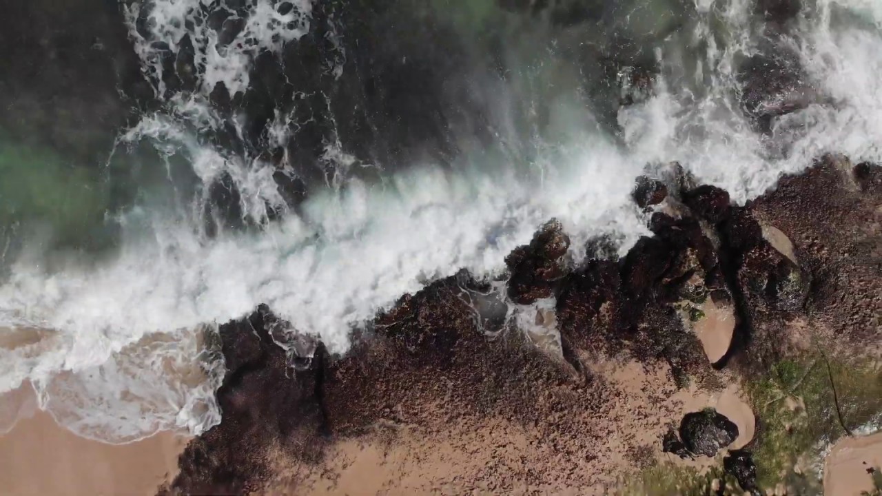 Hokua: Crest of the Wave