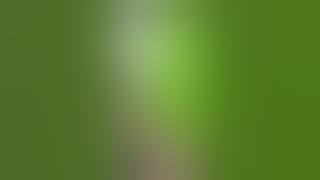 Live mama muda. Paha mulus