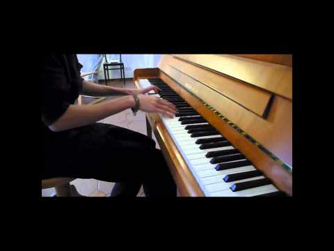 Taio Cruz - Dynamite (Piano)