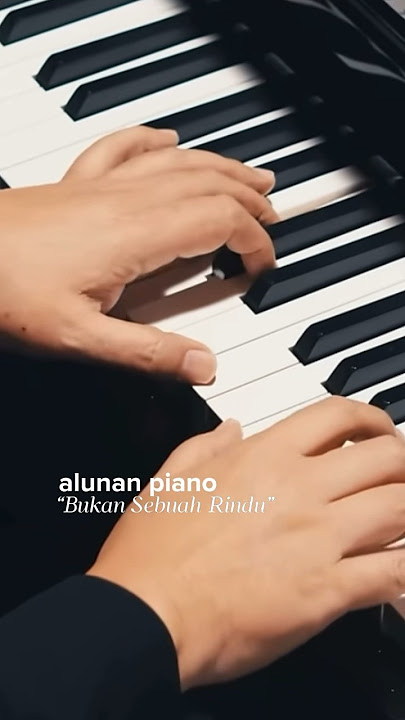 Awalan piano “Bukan Sebuah Rindu” sebelum lirik “Entah mengapa…” mengalun 😍 #andmeshkamaleng