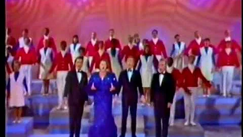 Kate Smith: A Patriotic Medley (with Bing Crosby, ...