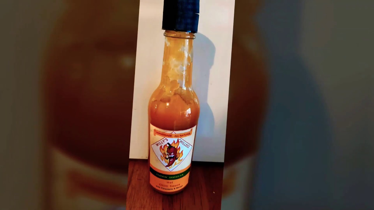 The chili review Willy's Chilleez Hot Sauce review 👌🏼👍 YouTube