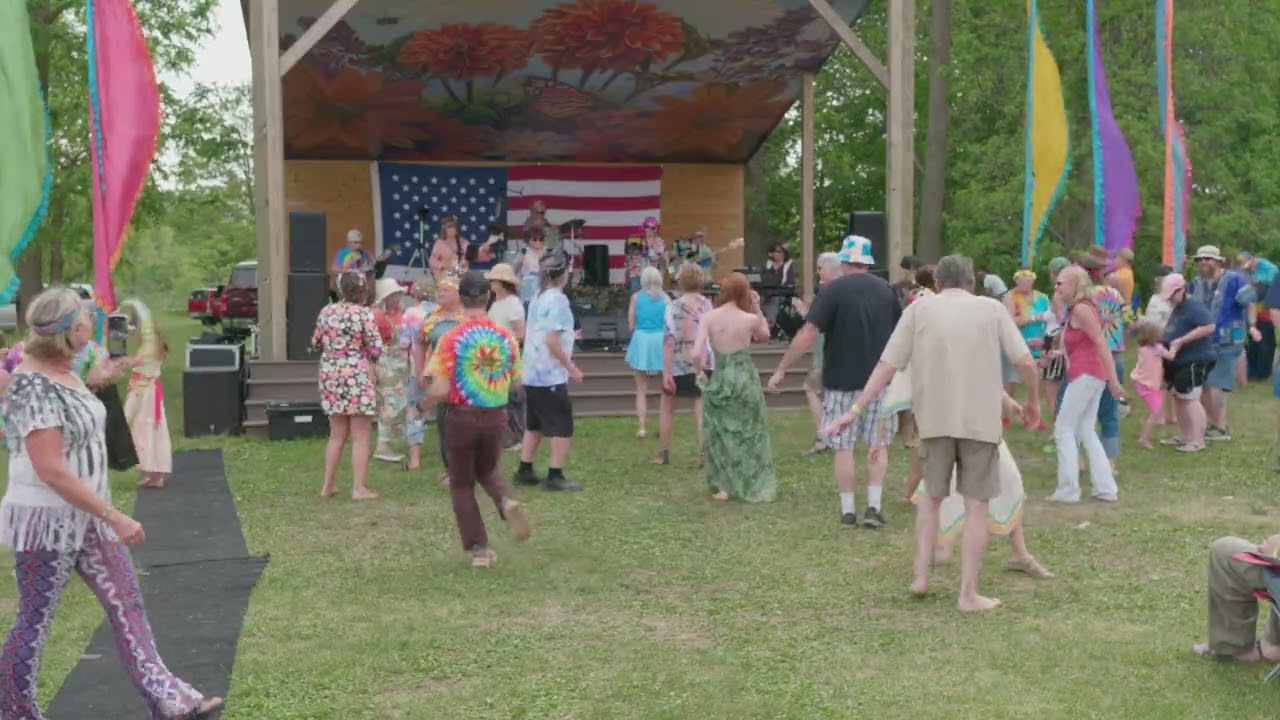 Spirit in the Sky - The 6 Pak - Hippie Fest