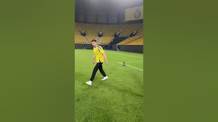 Ronaldo Teaches Me How To SIUU