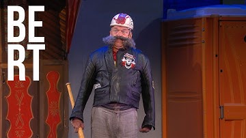 Bert Visscher - Hij Wordt Vanzelf Moe - Motorclub No Calendar