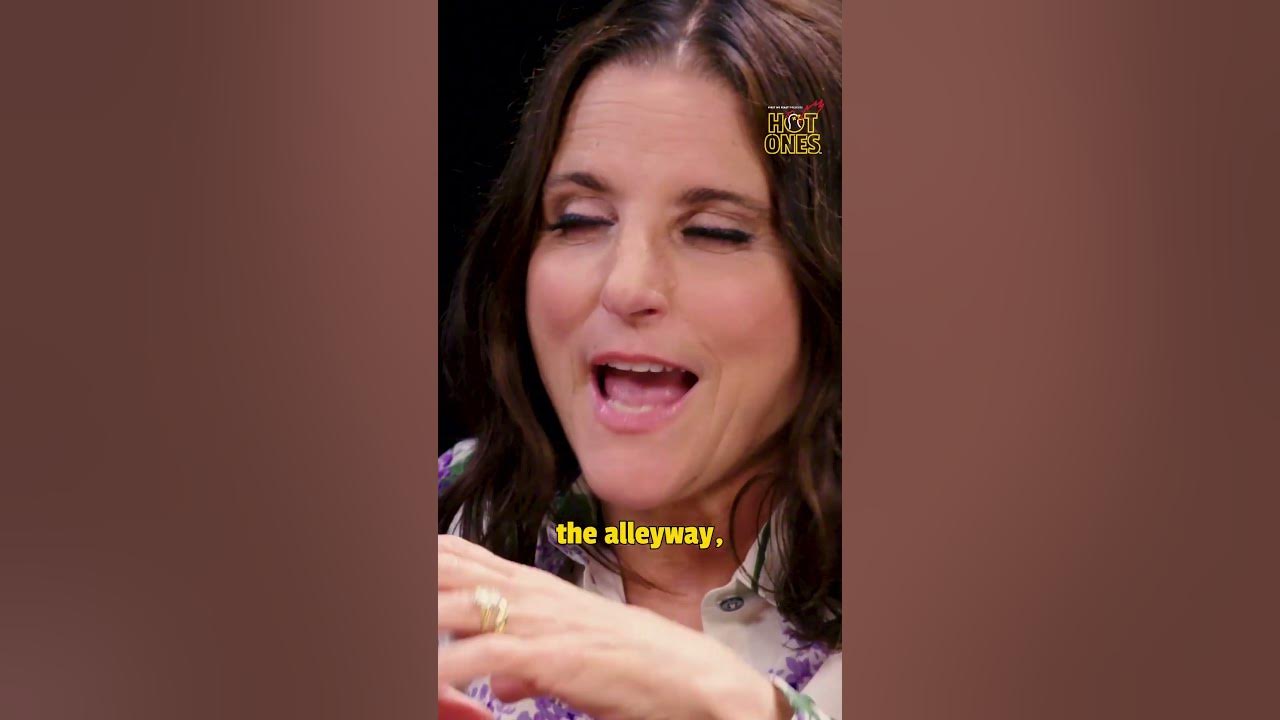Julia Louis-Dreyfus reveals a little-known fact about Seinfeld 🤫
