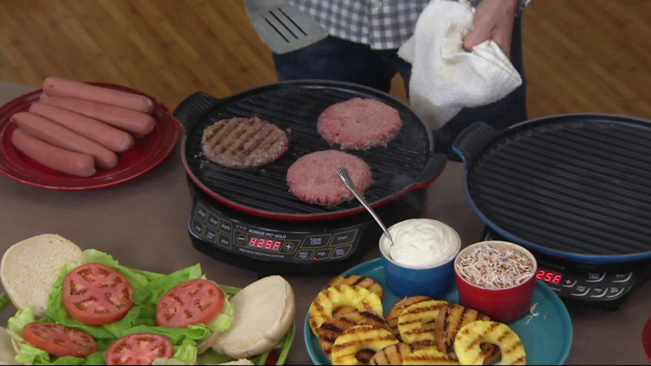 Le Creuset Enameled Cast Iron 10.25 Round Grill Pan on QVC 