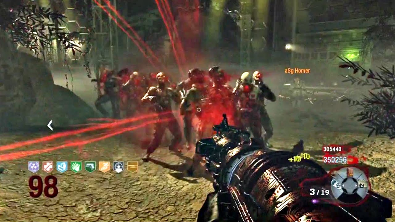 RECORD DU MONDE Call of duty Black Ops Zombies Gameplay ...