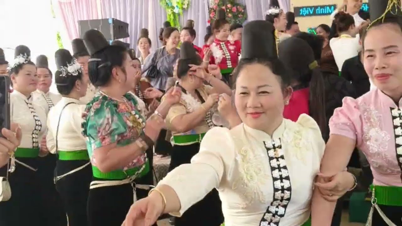 💯 NHẢY ĐÁM CƯỚI CON GÁI HƯONG RỪNG MƯỜNG LA VUI QUÁ 👏👏