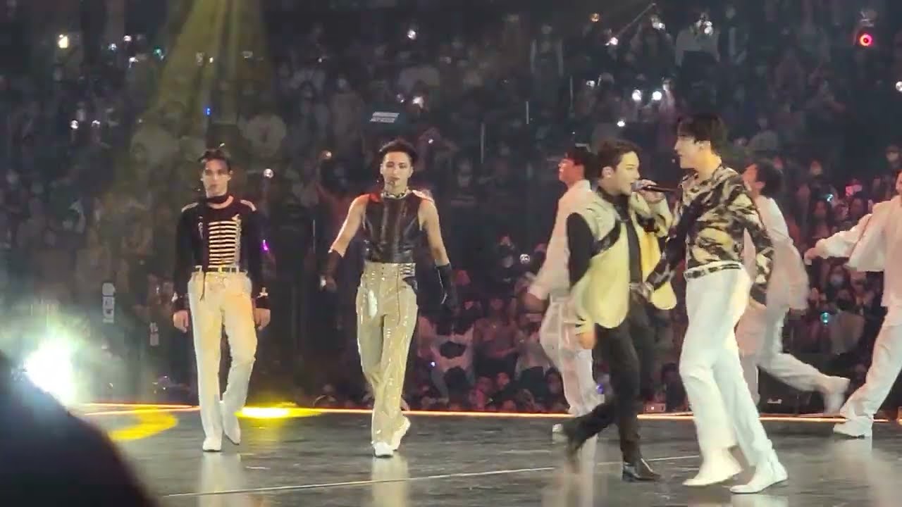 [FANCAM] 220820 LA Day 1 ~ ATEEZ - Guerilla