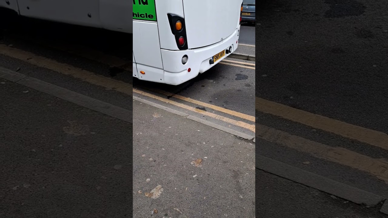 Regent Coaches SN15 AKY Revving