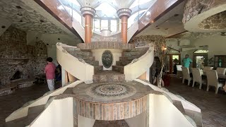 Tour The Dolphin Mansion In Indianapolis