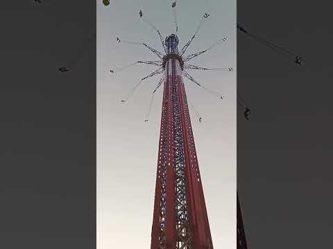 Dubai’s Bollywood Parks  The World’s Tallest Swing Ride On