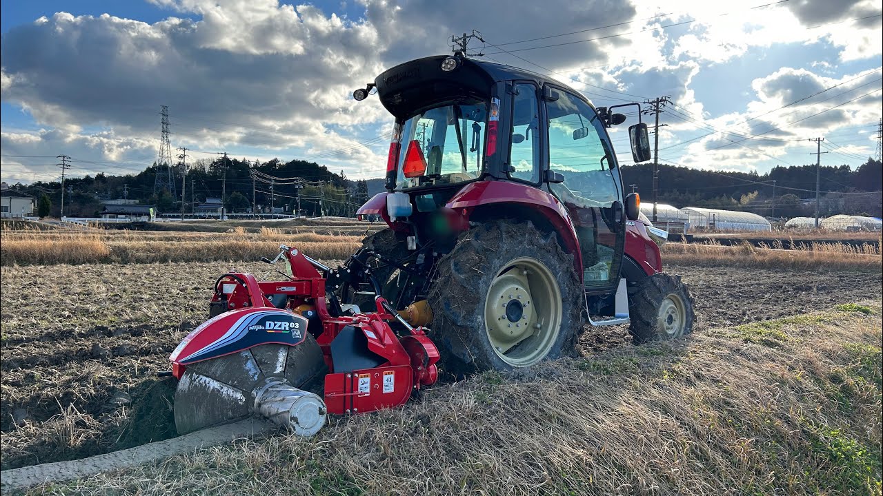 ニプロ畦塗機DZR303NJC 試運転 ヤンマートラクターYT330A - YouTube
