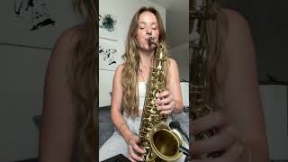 Asia Wróblewska Sax- Lily was here (Candy Dulfer & Dave Stewart Cover)