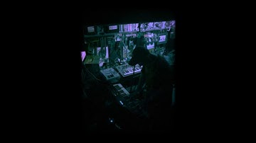 theperfectnumb Old Soul live freestyle session Korg Minilogue Roland Juno D Mooer Ocean Machine jam