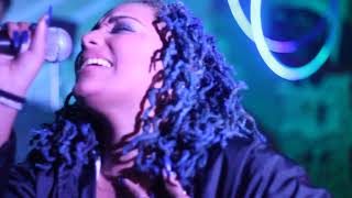 Kiya Lacey peforming Shmuck the Loyal's "Tempt" @ Track1ATL
