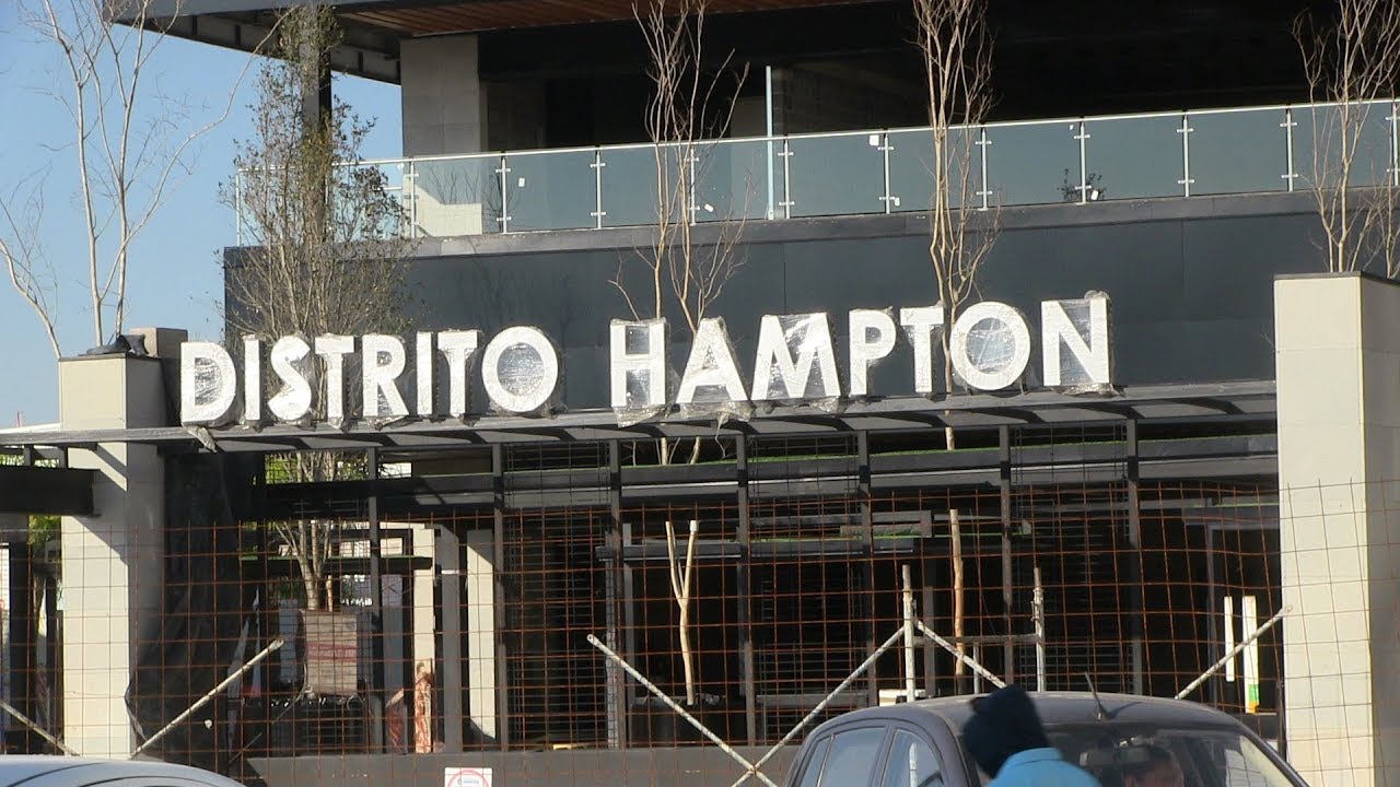 Legal la adquisición del terreno del Distrito Hampton - YouTube