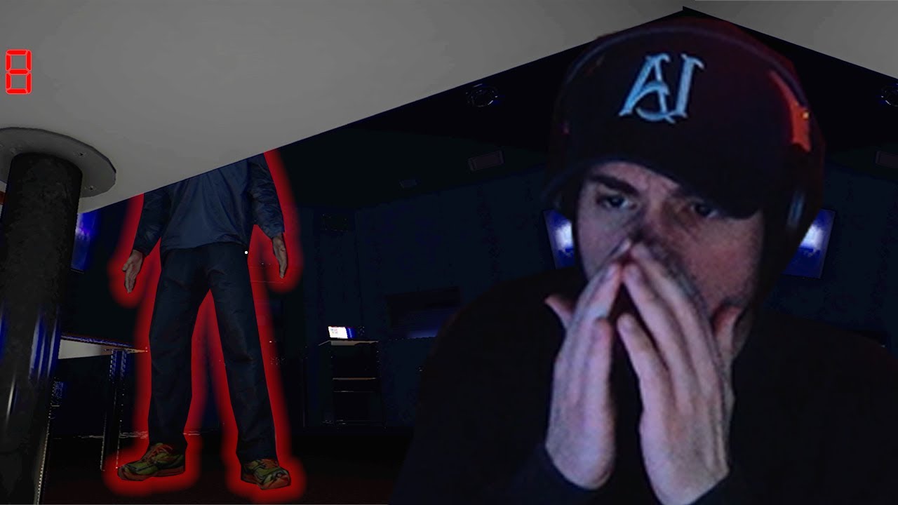 МНЕ ПРИХОДИТСЯ ПРЯТАТЬСЯ ОТ МОЕГО ЖУТКОГО УЧИТЕЛЯ ФИЗИКИ | Караоке