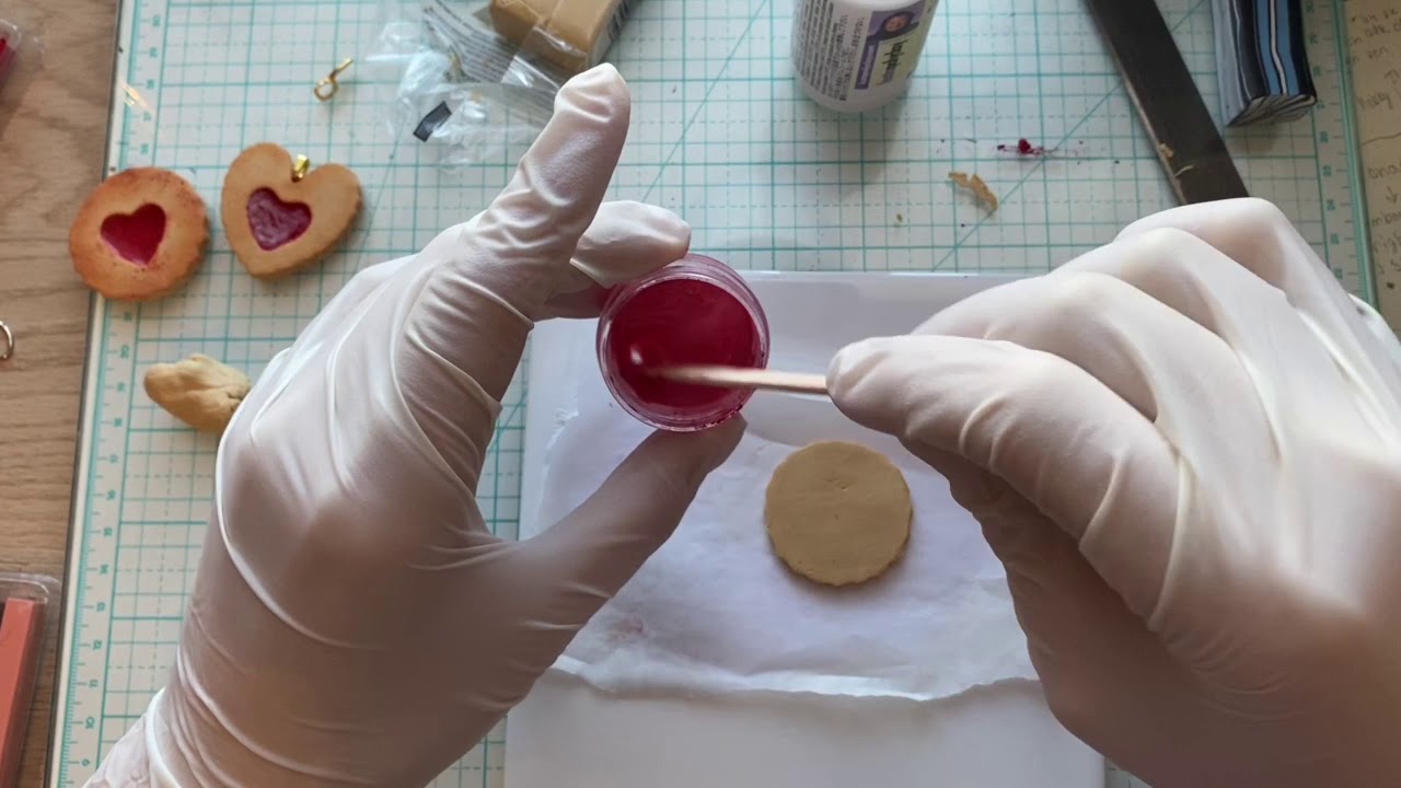Luke's Linzer Cookie Pendant