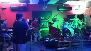 The Big Medley - In the Flesh / Carry on Wayward Son / BohemianRhapsody / LovinTouchin dream theater