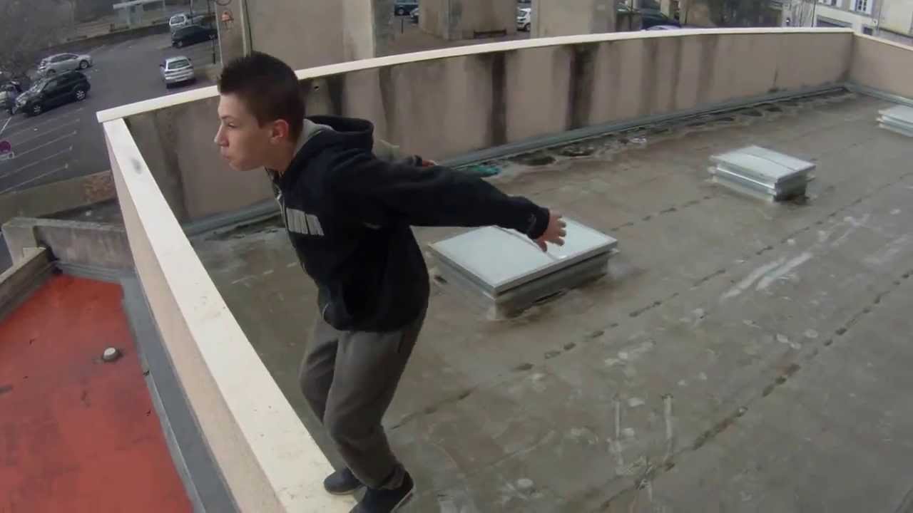 chevallier ludovic - parkour sur les toit - YouTube