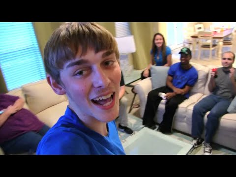 WE GOT 1,000,000 SUBSCRIBERS!(REUPLOAD)