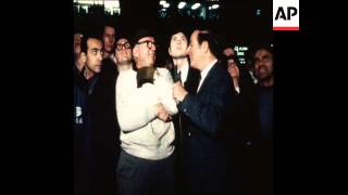 SYND 18-4-70 PUBLIC REACTION TO APOLLO 13 ASUCEESFUL RETURN TO EARTH