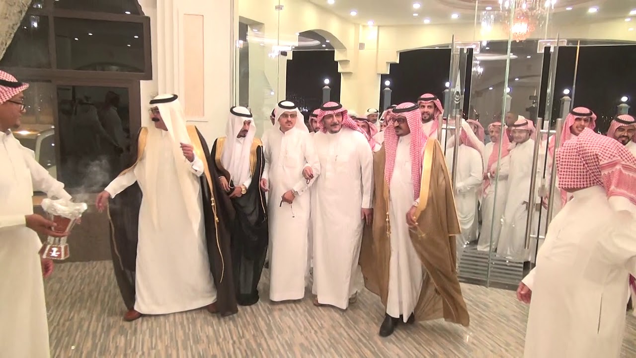 مقدم فرقة رجال المع عند الشيخ فايع بن يعقوب بمناسبة زواج أبنه غاصب