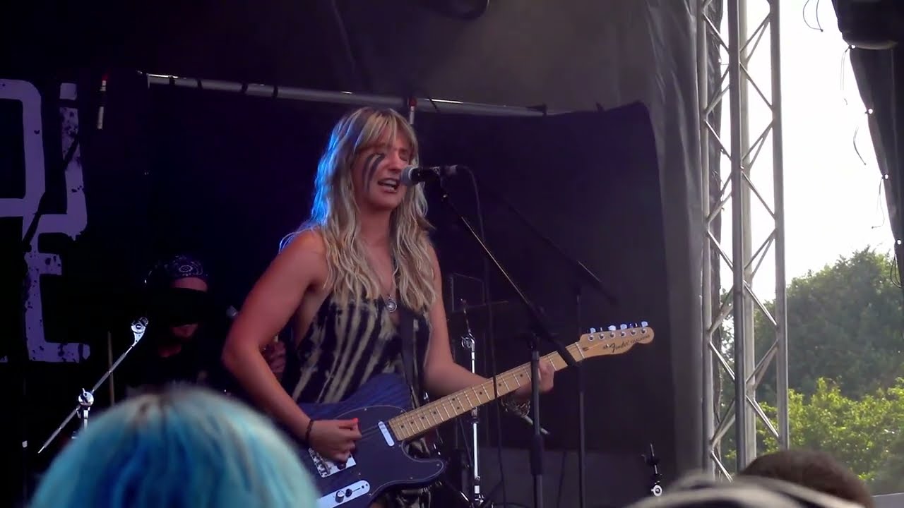 MuddiBrooke - Get Away (Live @ The Maid of Stone Festival, Maidstone - 18th July 2025)