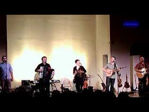 Barra MacNeils "Don't Call Me" Live !