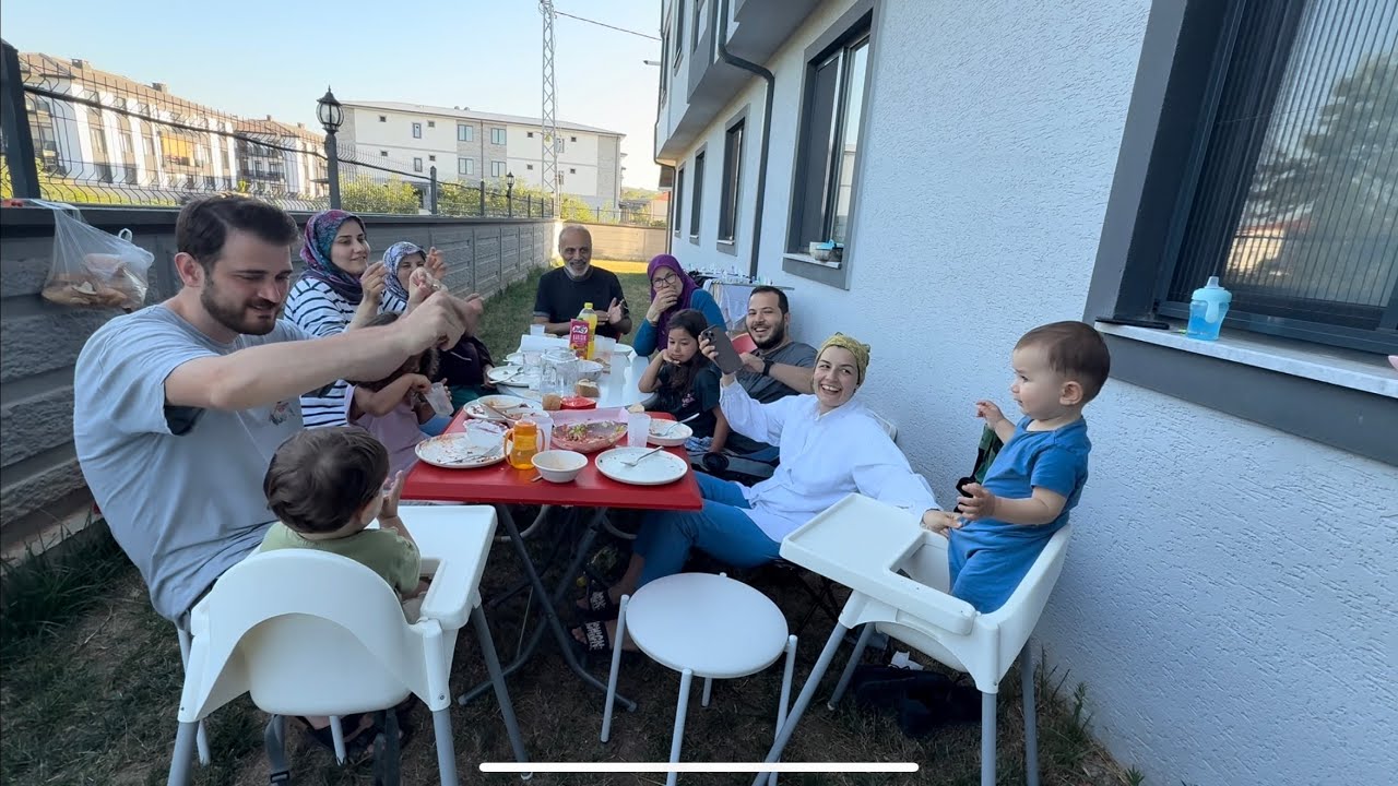 AİLECEK BEYTİ KEBABI GECEMİZ | BABALARI GELDİ, KAVUŞTUK | YAZLIKTA ÇOCUKLARLA GÜNLÜK VLOG