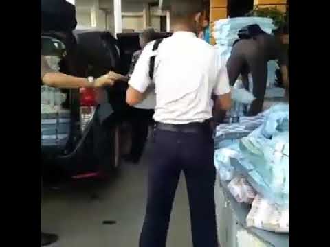 ها علاش الشعب المغربي يعاني من الفقر ثم إعتقال أغنى مغربي بميناء بالصين بحوزته 200 مليار مغربية نقد