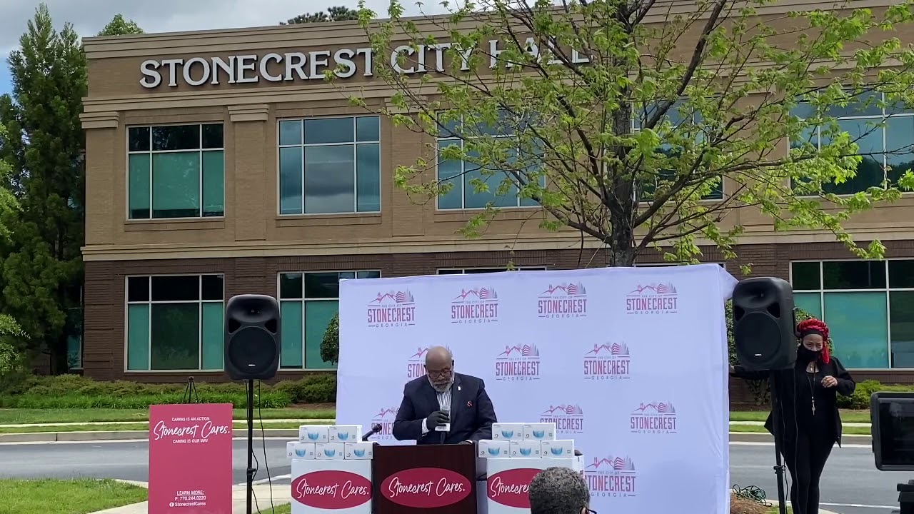 City of Stonecrest donates 5,000 masks to Emory Hillandale hospital