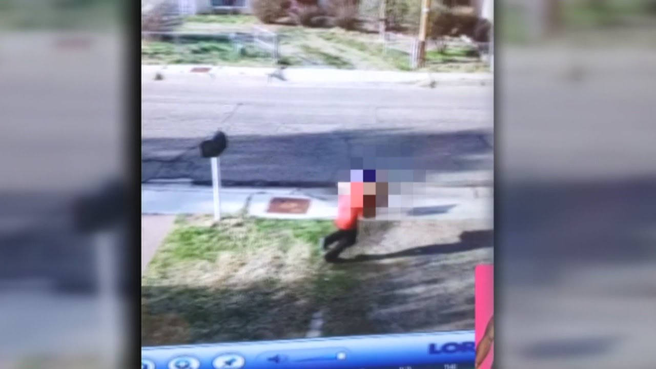 Kid, woman caught stealing package on porch - YouTube