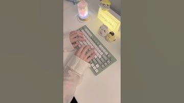 green keychron q1 #keyboard #asmr #typing #shorts