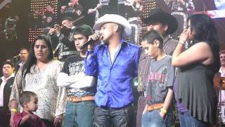 Espinoza Paz con Sus Hermanas,Sobrinos y Papa chords