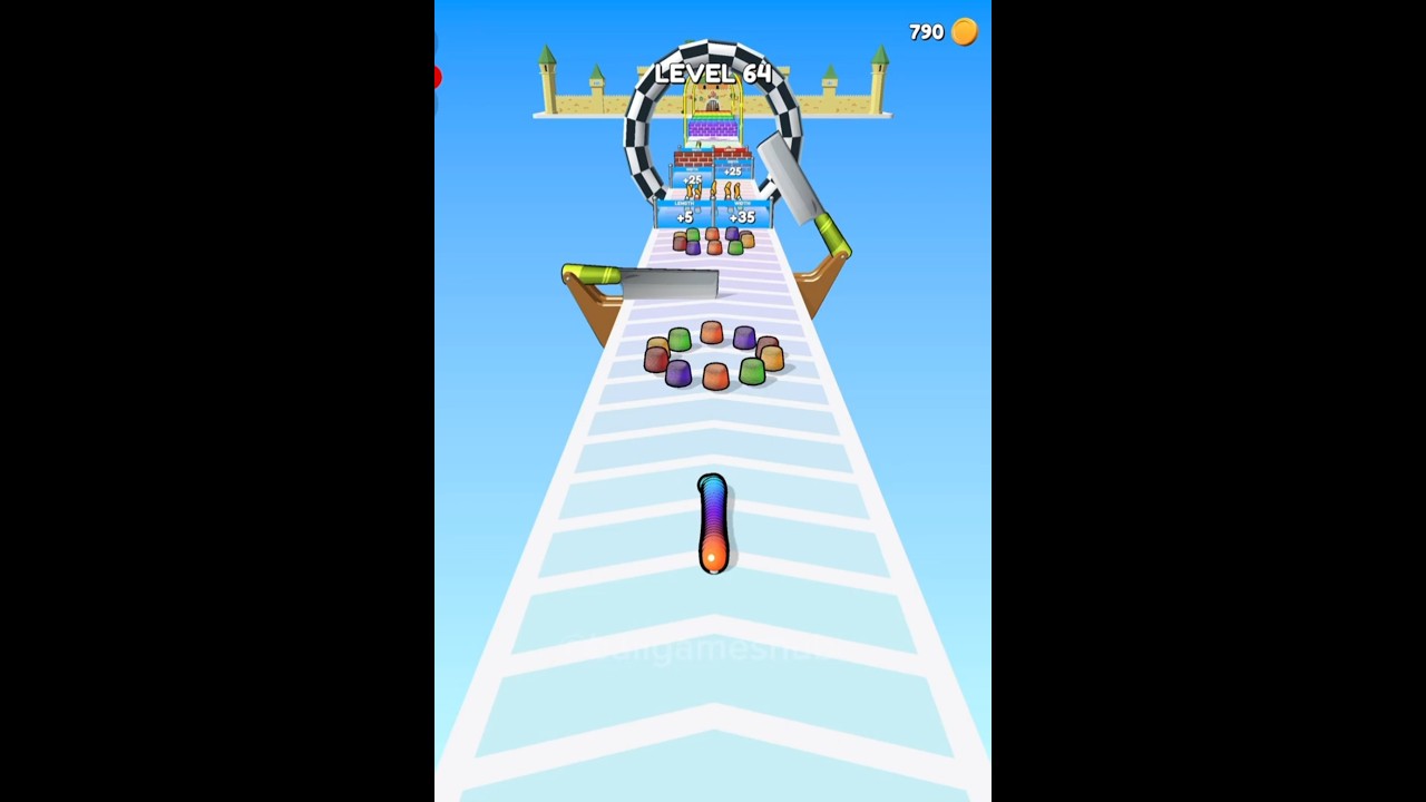 Stretch TOO FAR? 😱🐛 | Gummy Worm Go Perfect Run 