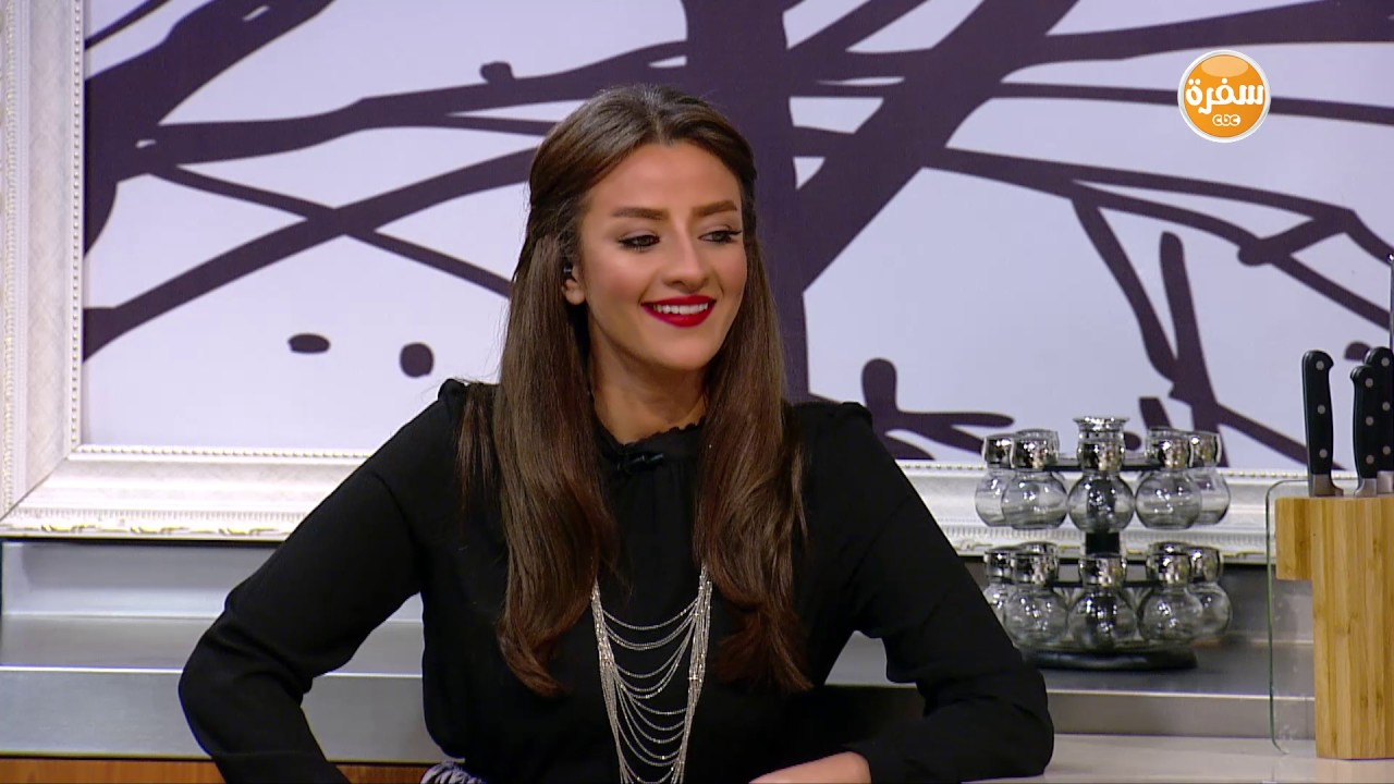 وصفة حلوى بجوز الهند من كارولين دوس | هي وبس