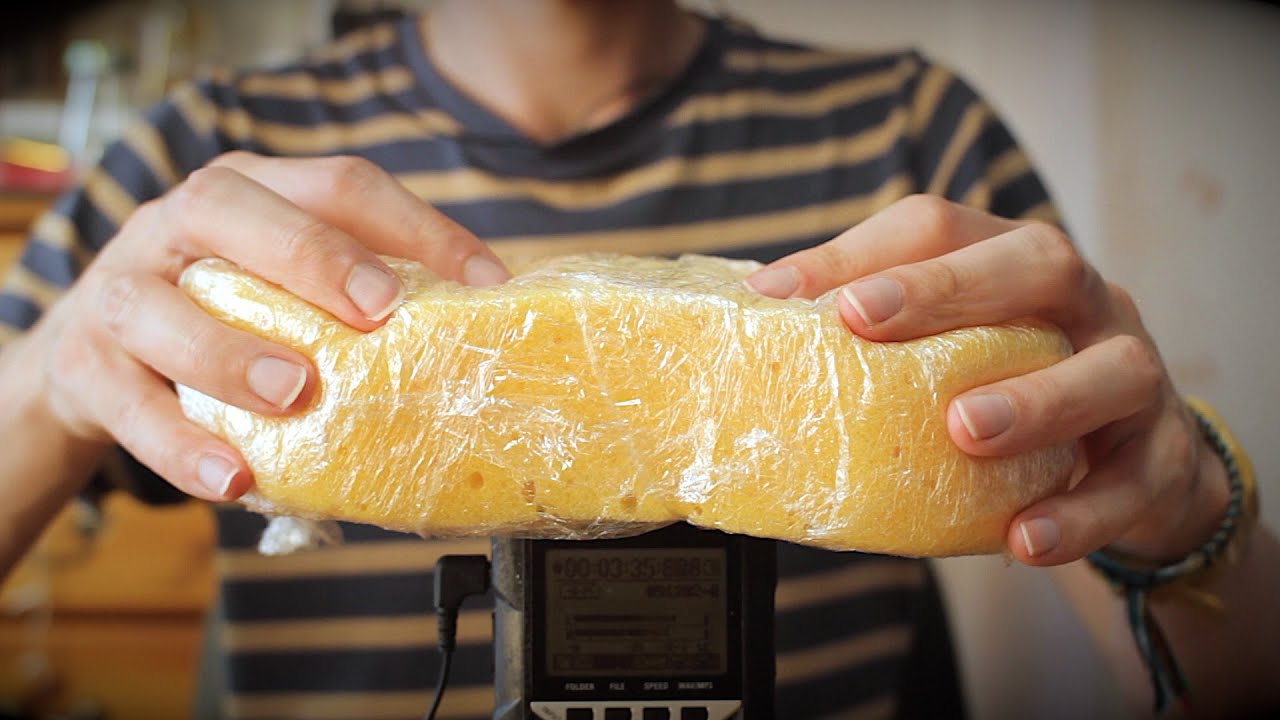ASMR Cling film OVER Sponge OVER Mic! (Binaural, No Talking)