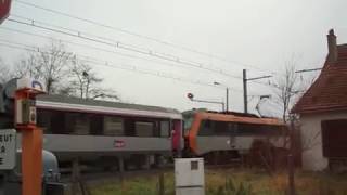 Des trains à Amilly #X : BB 26000 Béton avec Intercités