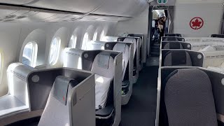 Air Canada Signature Class Full Experience | Boeing 787-8 Dreamliner | Montréal to London Heathrow screenshot 5