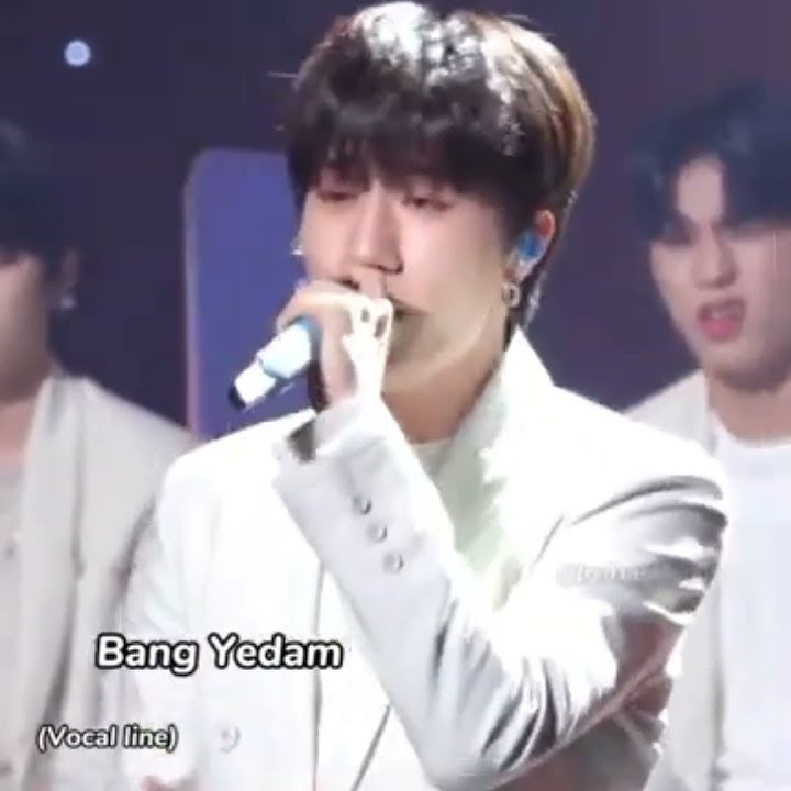 A thing you didnt notice in yedam make up song.