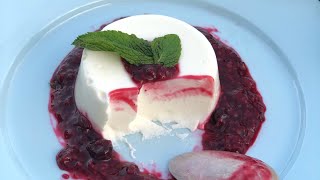 Almond panna cotta with mixed berries بانا كوتا باللبن ونكهة اللوز خطييييرة