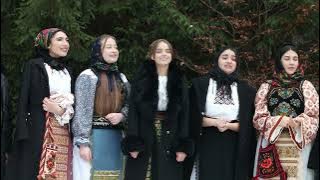 Colind - Domnul e Rege George Vartej și Prieteni