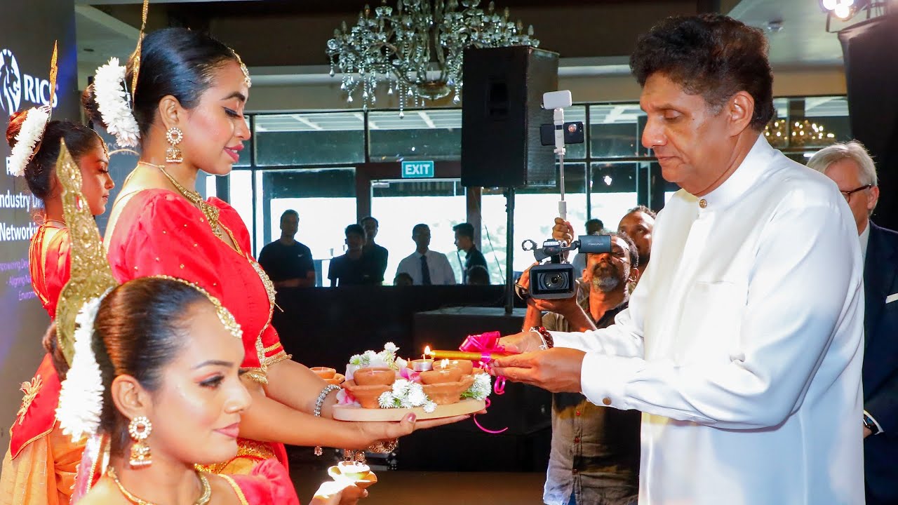 වචන සහ ප්රකාශනවලට වඩා රටට වැදගත් වන්නේ ක්රියාවයි. - YouTube