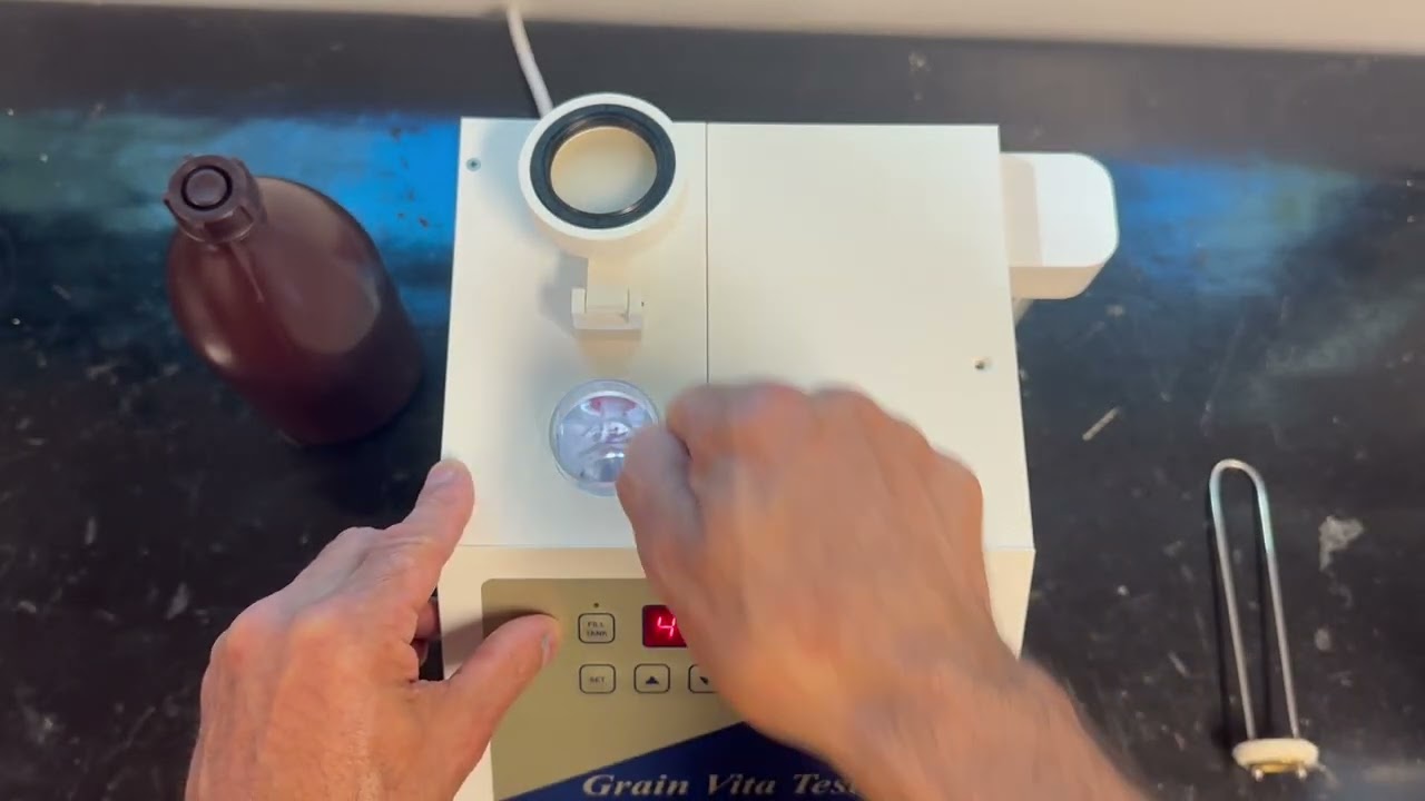 Vitascopio GRAINVITATESTER - Llenado Solución TETRAZOLIO 