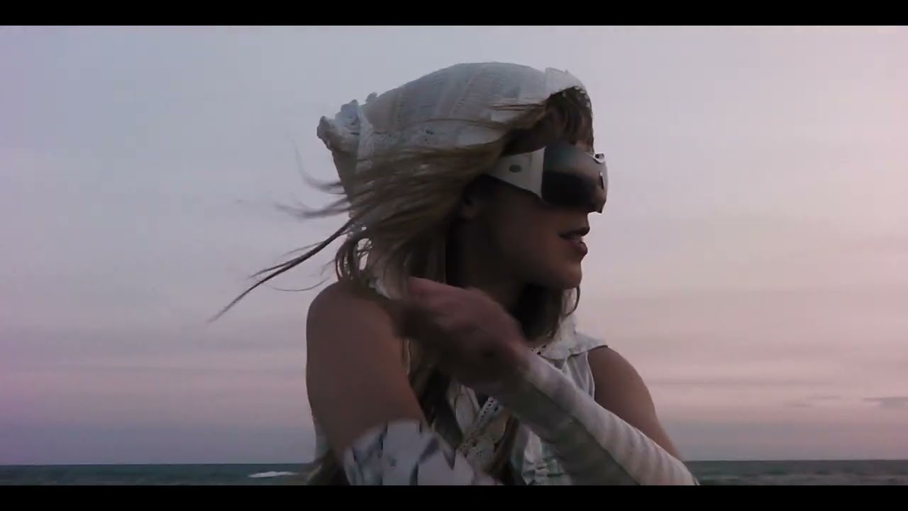 ultra caro - comet (Official Video)